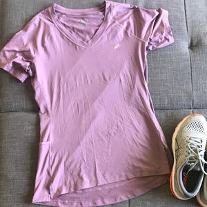 ASICS Athletic Top with Side Pocket